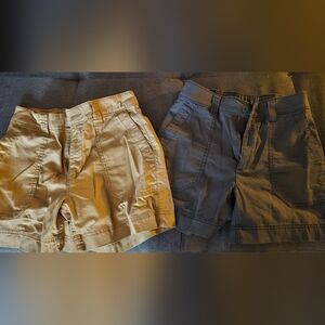 Old Navy OG Chino Short XS (2 Pairs)